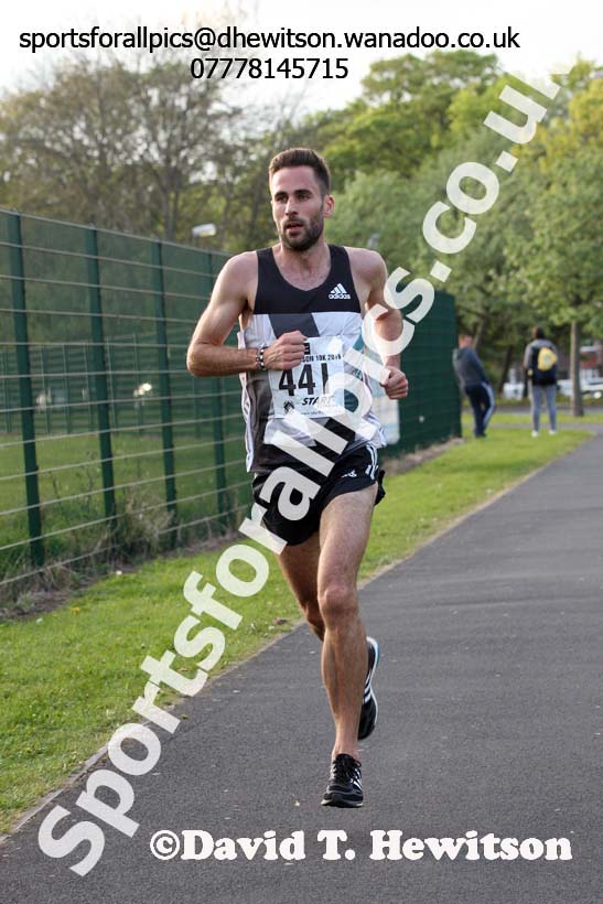 Clive Cookson 10k Road Race, Whitley Bay. Photo: David T. Hewitson/Sports for All Pics